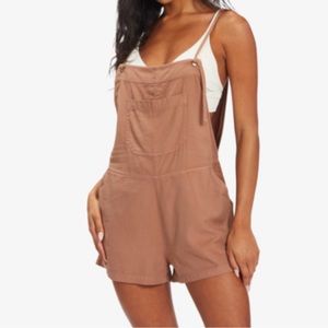 Billabong wild pursuit short overalls romper Terra Cotta Size Medium